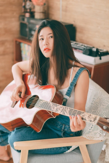 维荣的妻子